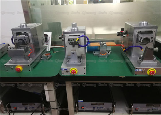 Υπερηχητικός εξοπλισμός συγκόλλησης μετάλλων 3000 Watt για το πλέγμα νικελίου και τη συγκόλληση πιάτων νικελίου